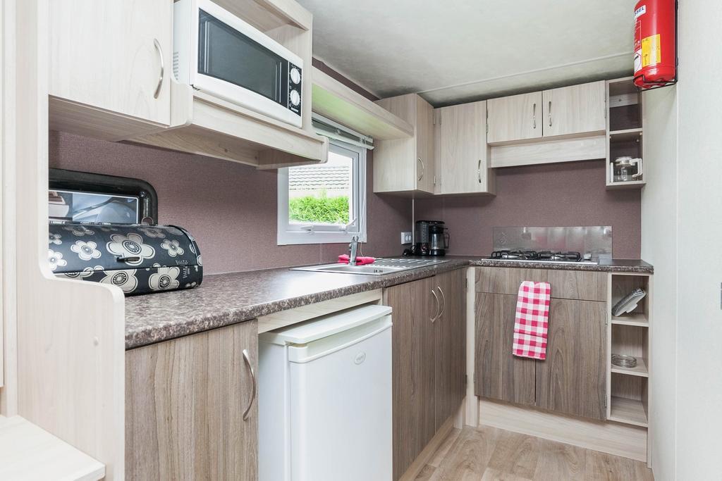 Oostappen Vakantiepark Riviera Beach Biddinghuizen Rum bild