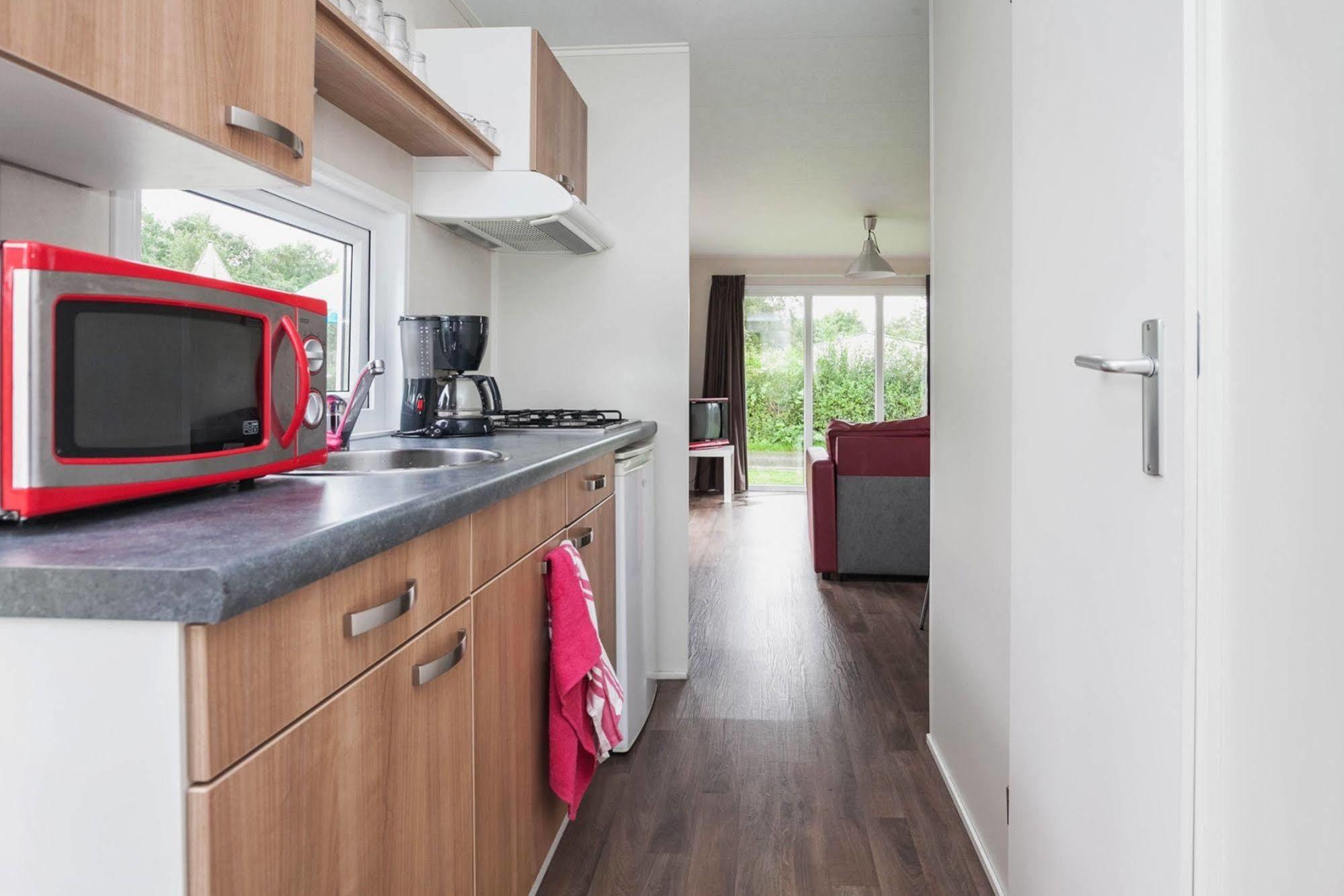 Oostappen Vakantiepark Riviera Beach Biddinghuizen Exteriör bild